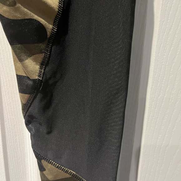 ENERGY camo leggings with packets small size - Picture 6 of 7